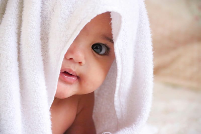 Das erste Babybad